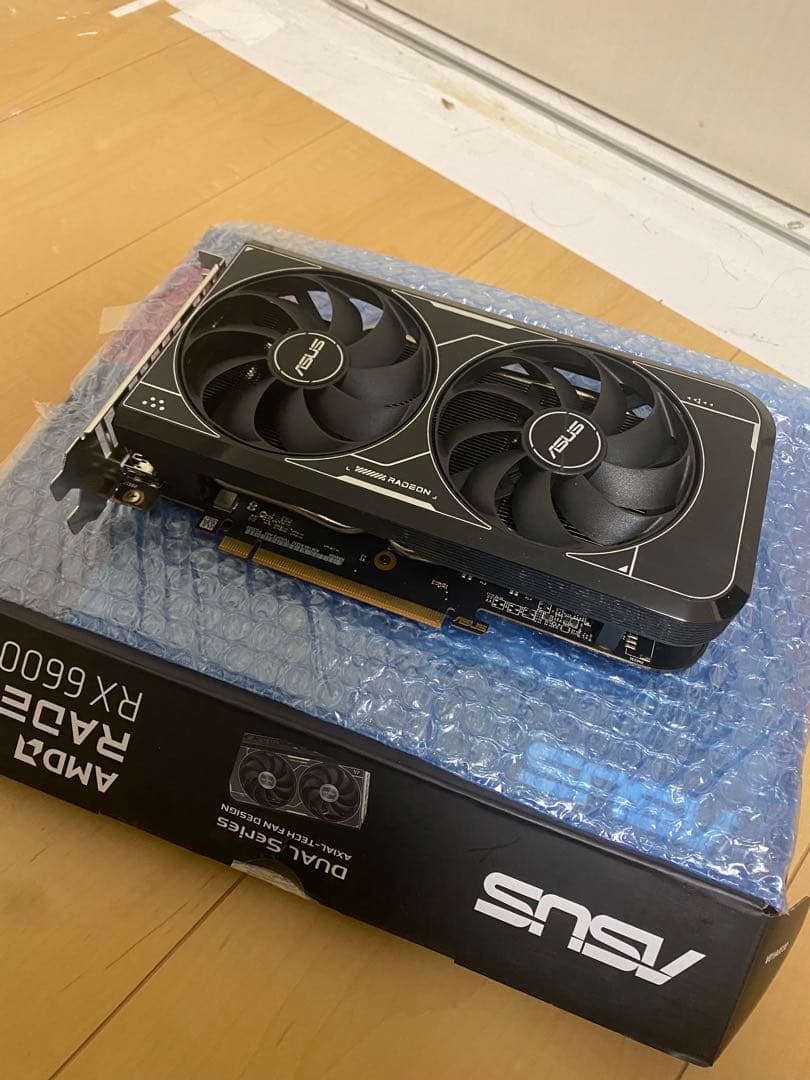 グラフィックボード・グラボ・ビデオカード ASUS Radeon RX 6600 8GB