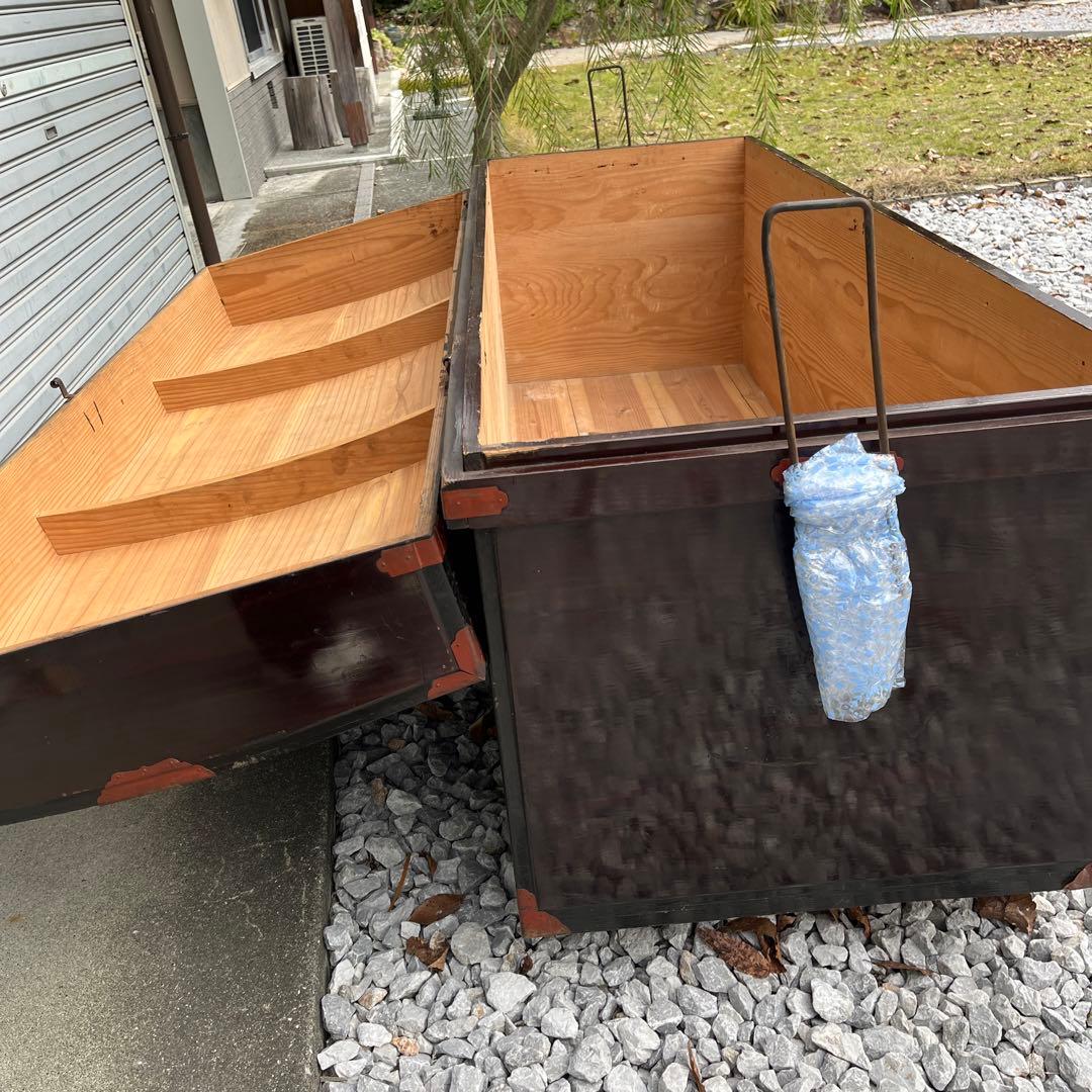 当時物 特大 朱色 長持箪笥 木製の箪笥