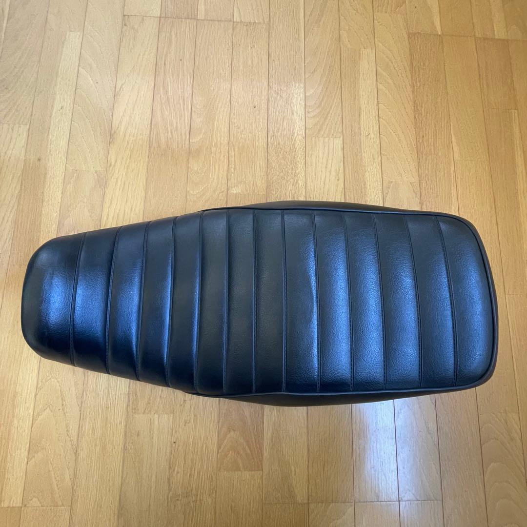 ZRX1100シート　メガカスタム製