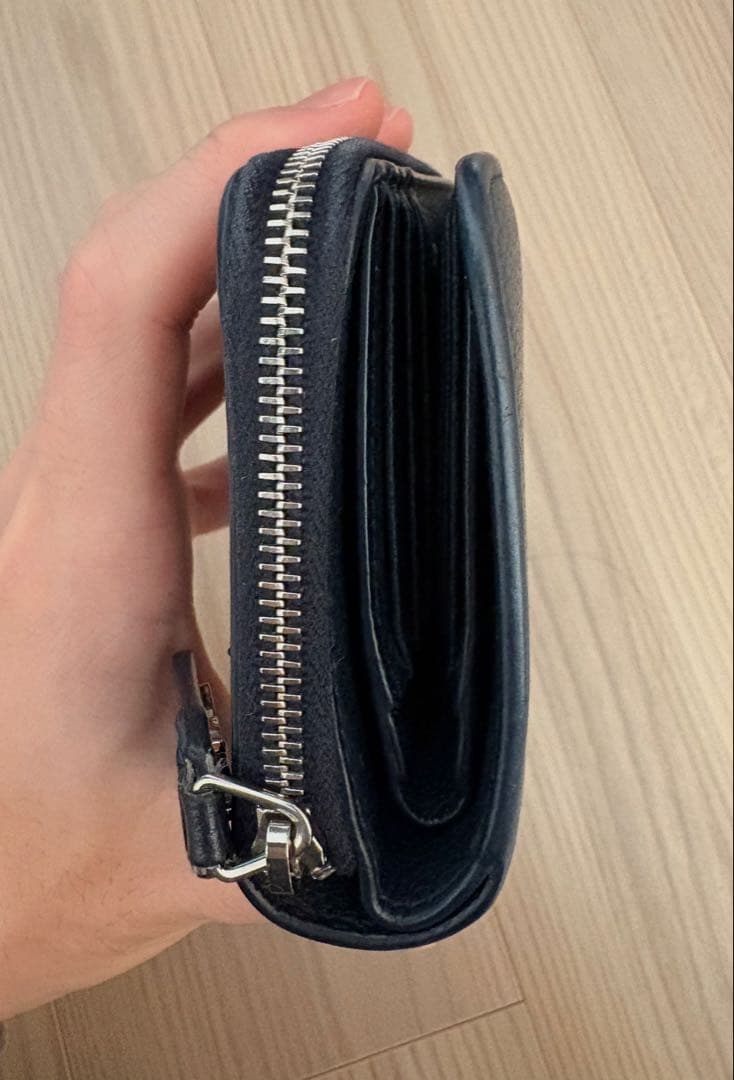 （美品・値下・付属品あり）SAINT LAURENT ネイビー 二つ折り財布