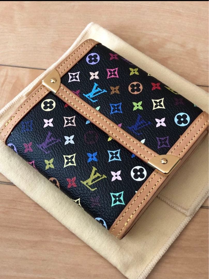 ルイヴィトン 財布 マルチカラー LOUIS VUITTON M92984