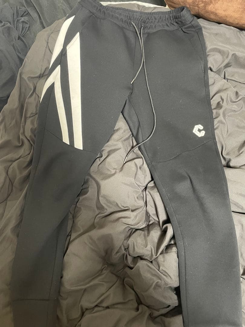 クロノスズボンmサイズ