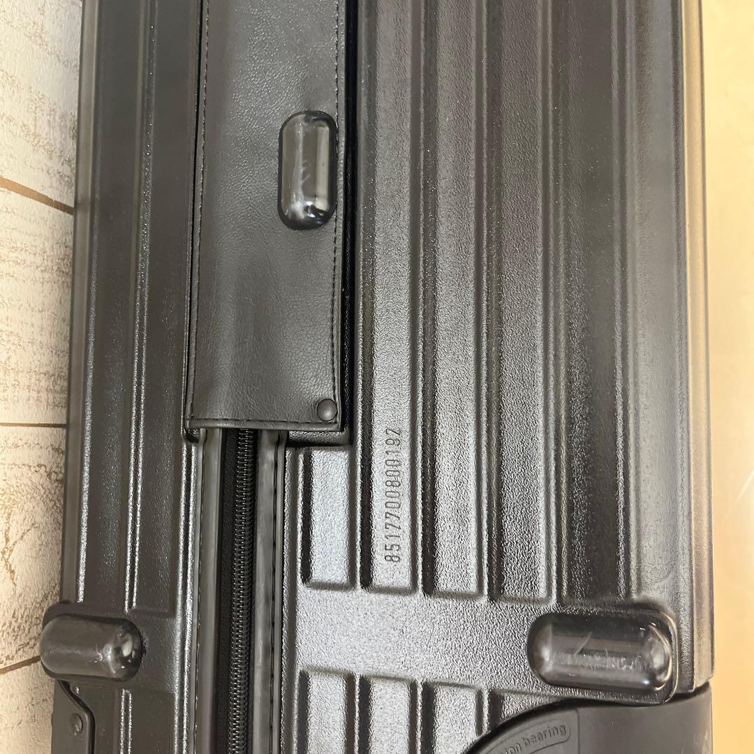 【極美品】RIMOWA SALSA 2輪104ℓ クラスTSAロック付 ブラック