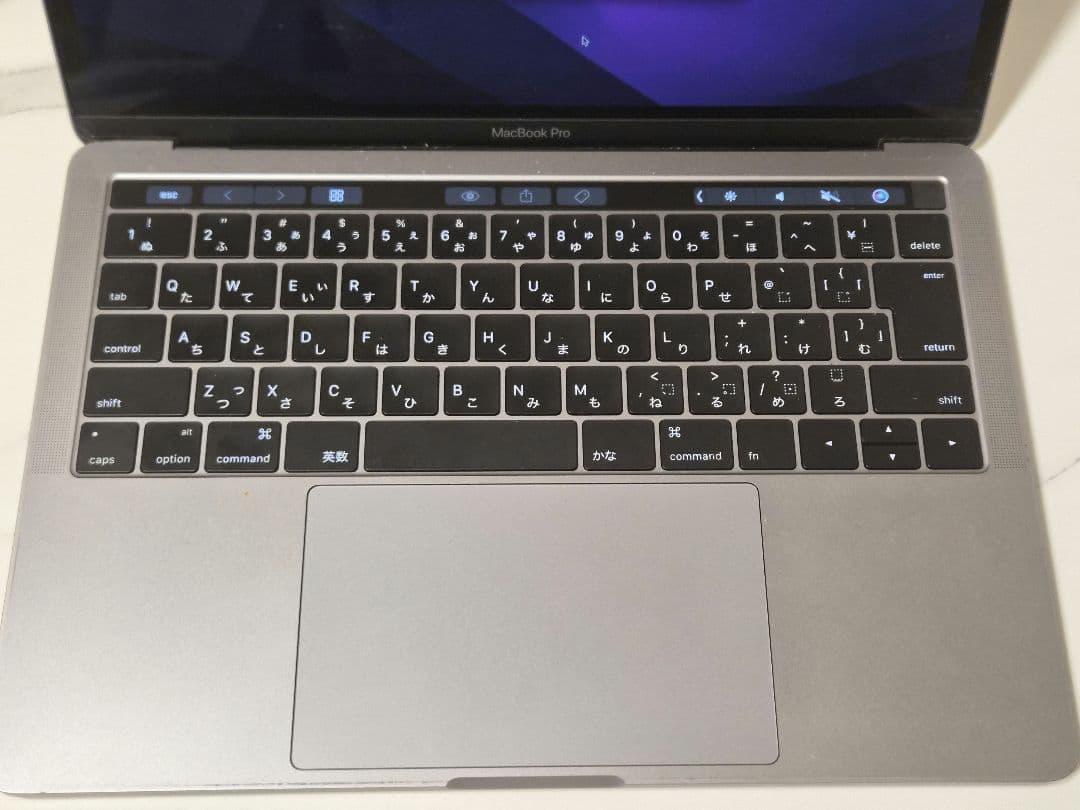 Macbook Pro 2016 13インチ Touch Bar