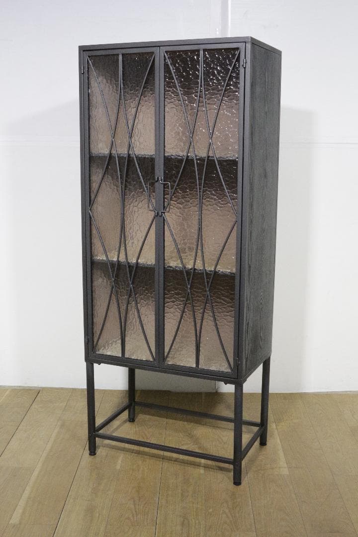 北欧風クラシック★リビングキャビネット★金属フレーム★木製★