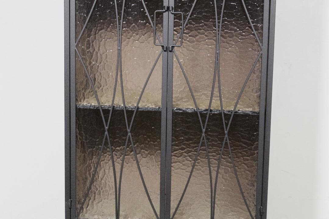 北欧風クラシック★リビングキャビネット★金属フレーム★木製★