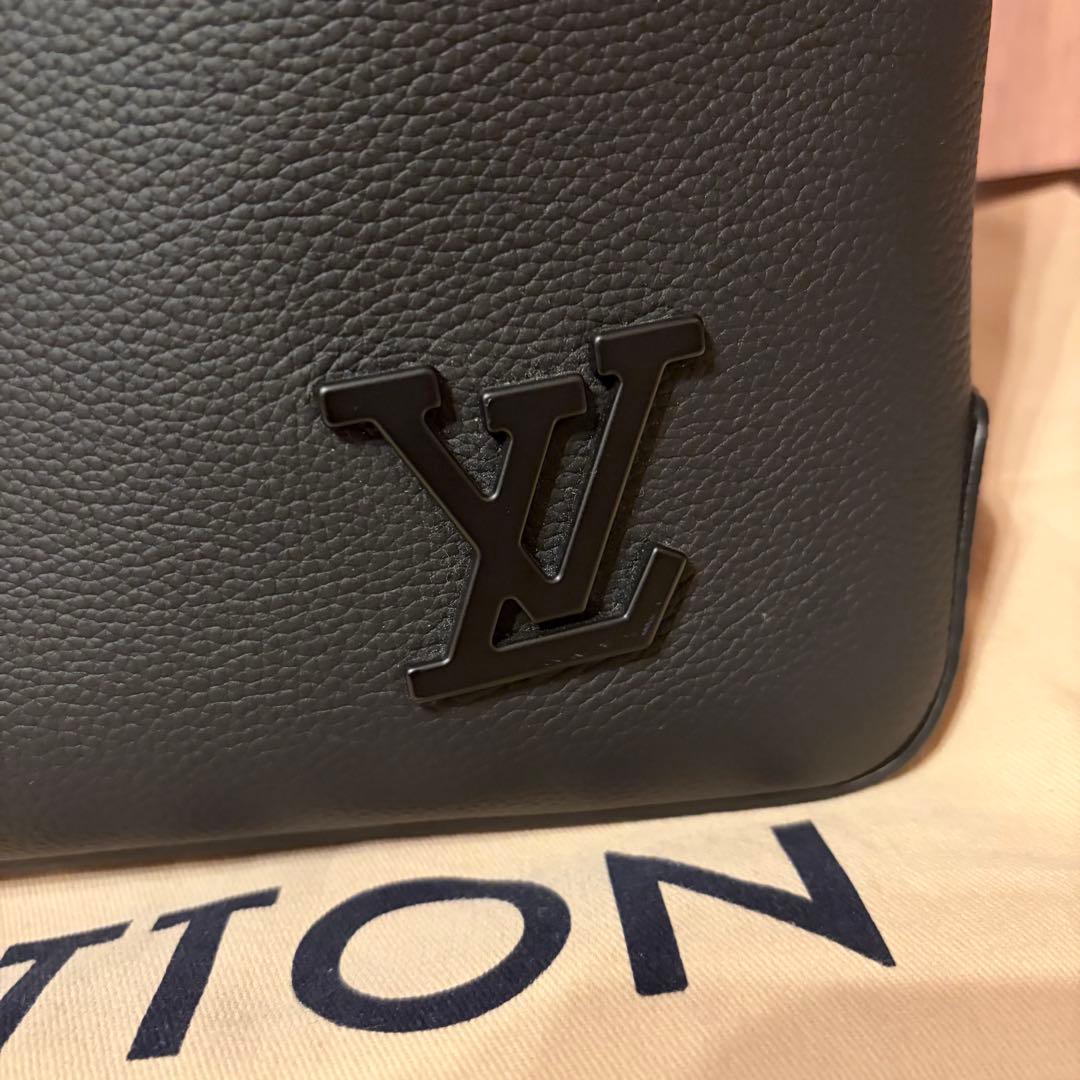 LOUIS VUITTON ルイヴィトン ファストライン・トート M22481