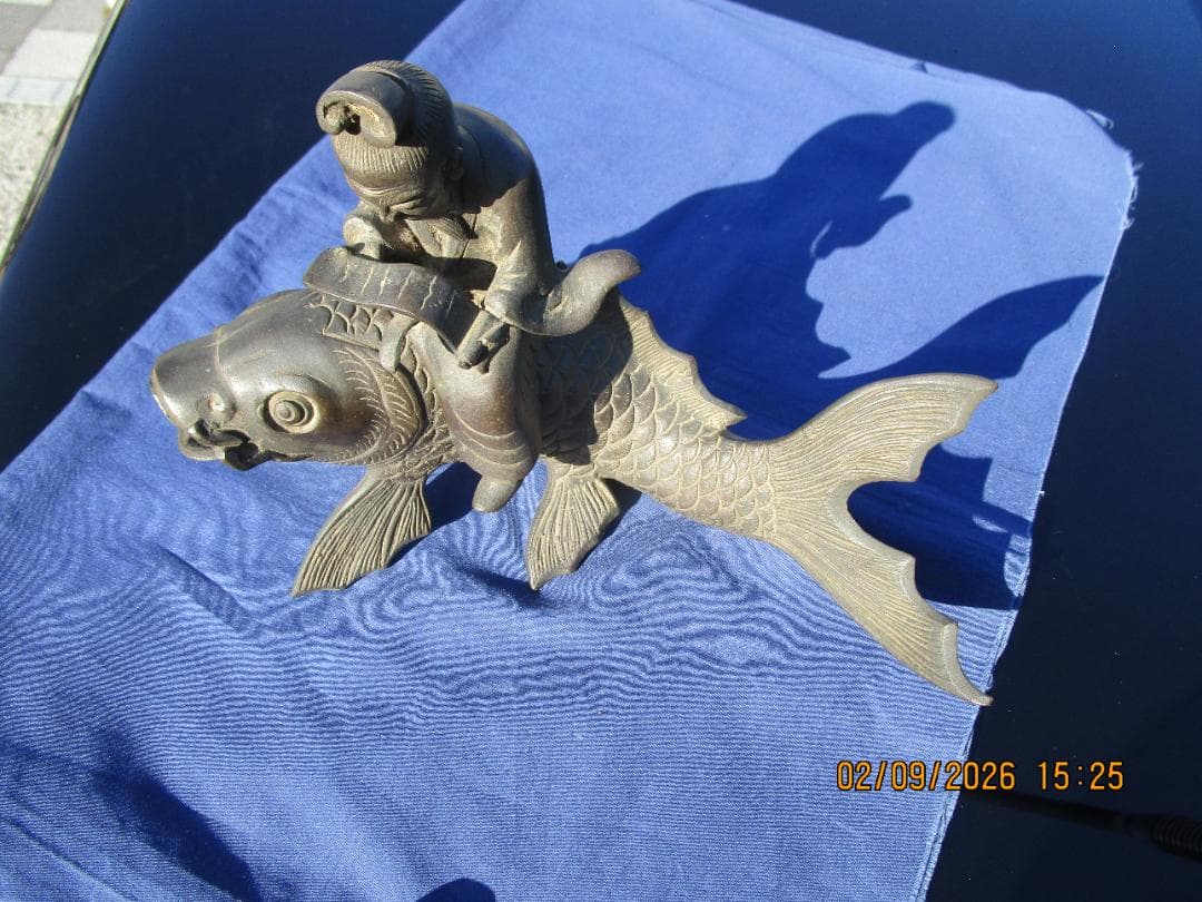 古銅　香炉　置物　乗ったり　書斎物　鯉仙人　程度良し　重さ約1230グラム　1体