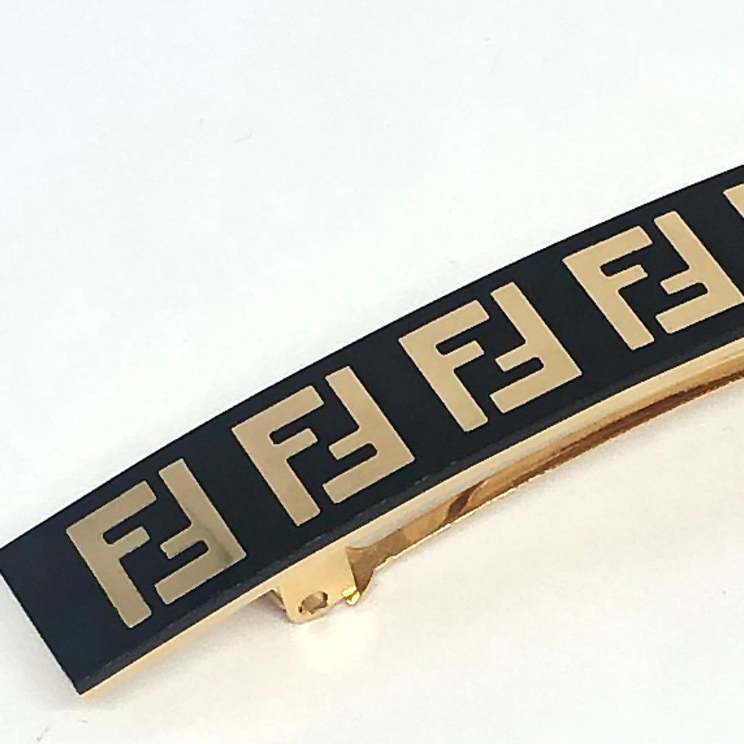 Fendi ヘアピン バレッタスタイル