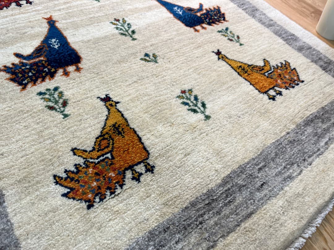 【キャンペーン】ペルシャ　ギャッベ　174×120　アイボリー　ベージュ　孔雀