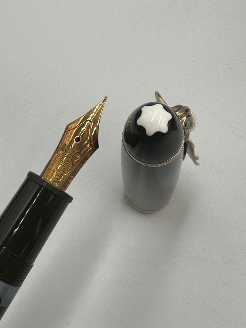 モンブラン　マイスターシュテック　146 万年筆　14C