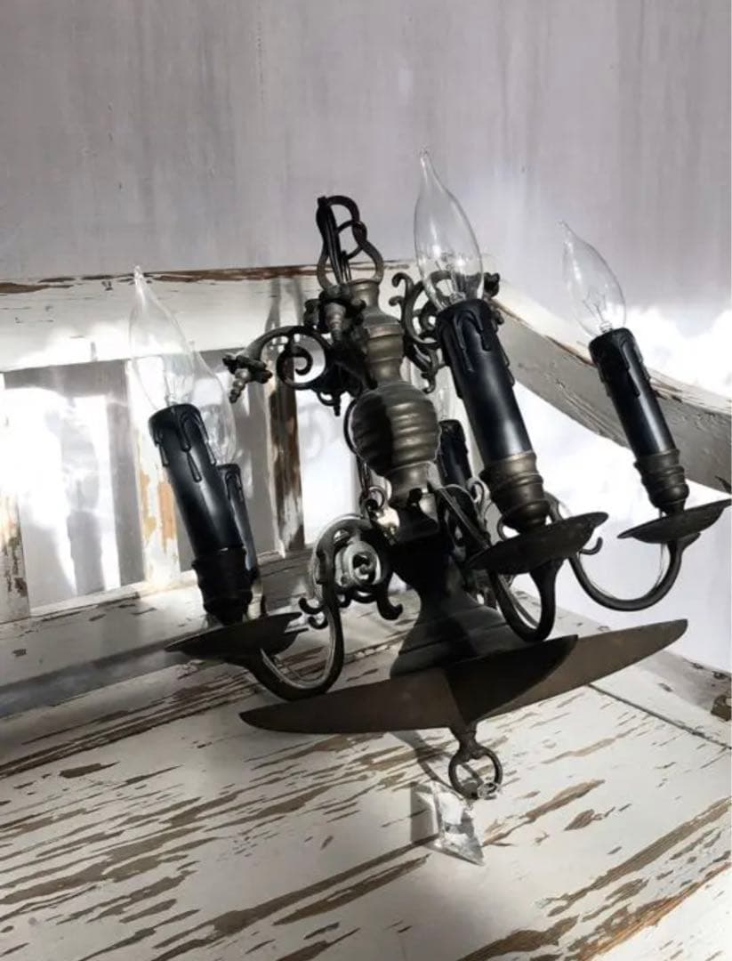 フランスアンティーク　5灯　シャンデリア　かっこいい　ブラス .