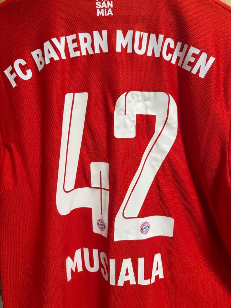 【未使用】FCバイエルン・ミュンヘン22-23シーズン　ムシアラ選手