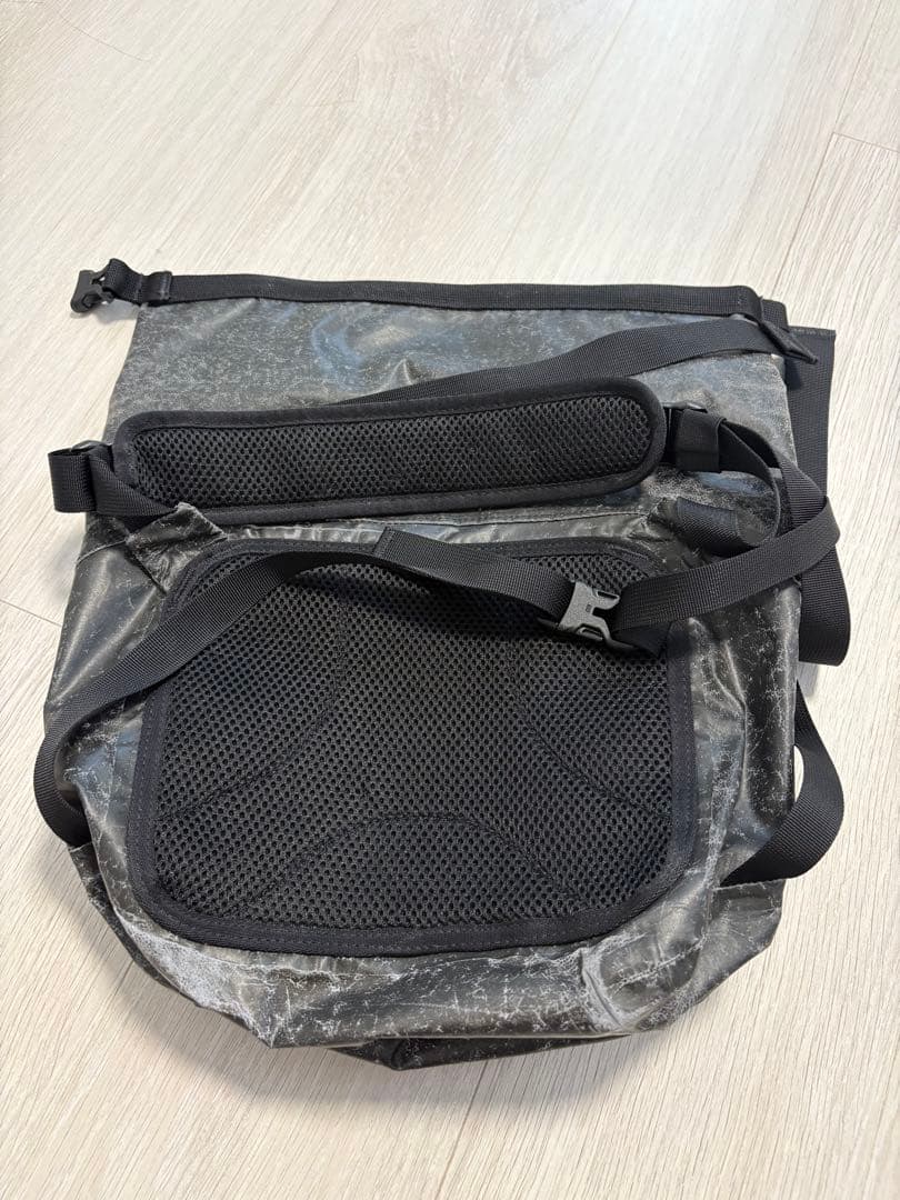 supreme シュプリーム 20AW ショルダーバッグ