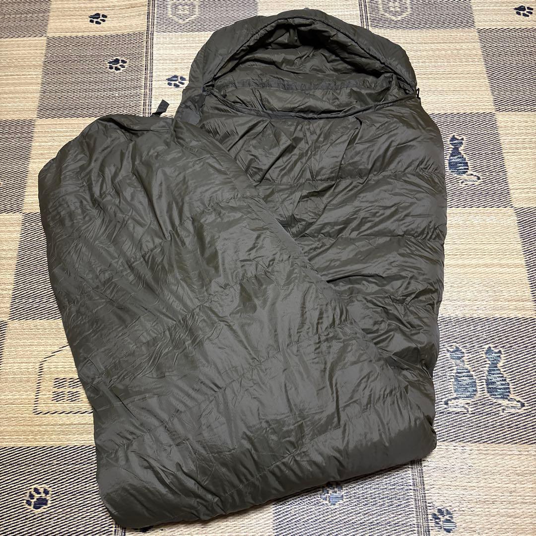 ワークマン エクストリームダウンシュラフ 1290 FCS11 寝袋