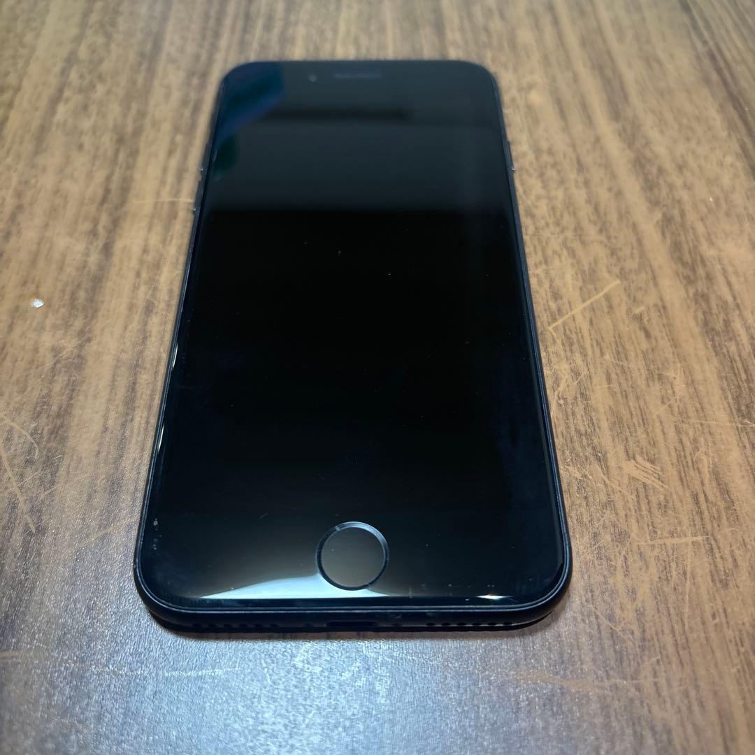 iPhone se 第三世代64GB SIMロック無し