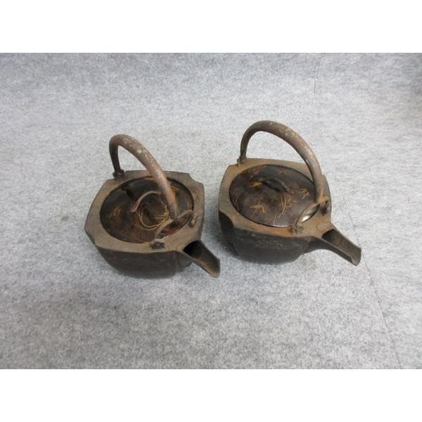 提手銀象嵌金蒔絵蓋桜文鉄銚子一対 [B27068]