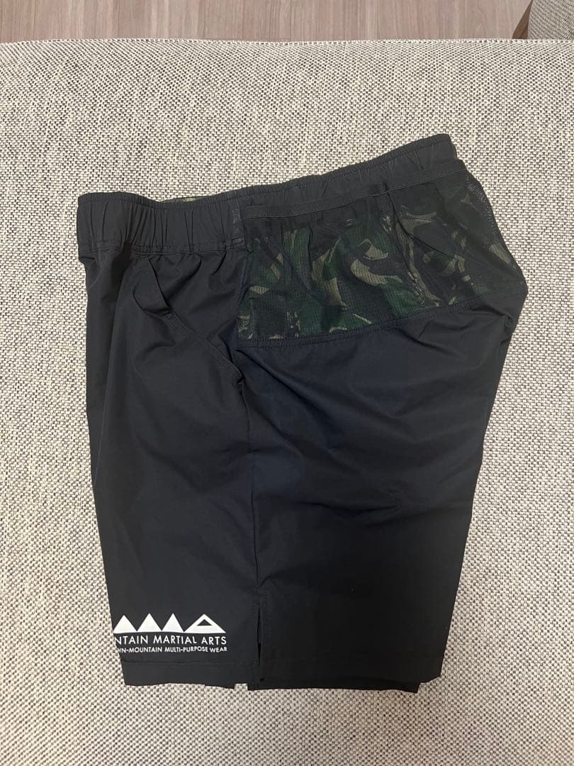 【美品】マウンテンマーシャルアーツ MMA Mesh pockets