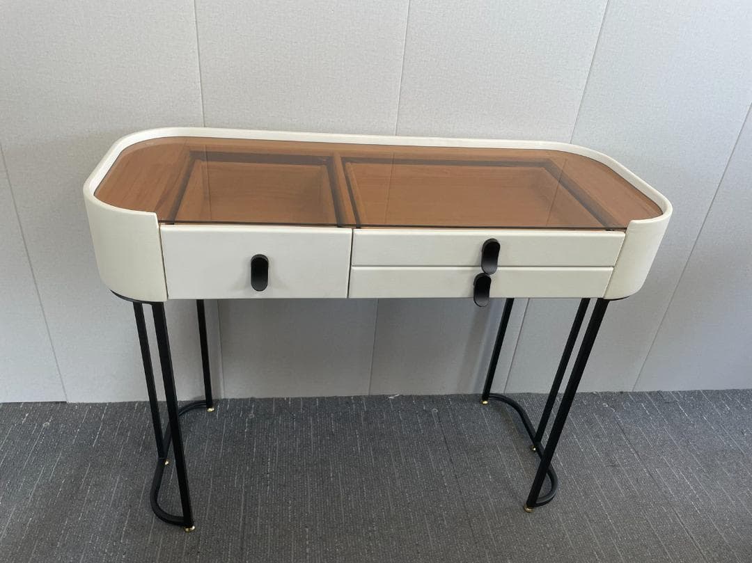 ホワイトドレッサー・鏡台 訳あり品　写真をご確認J205-100-01デスクのみ