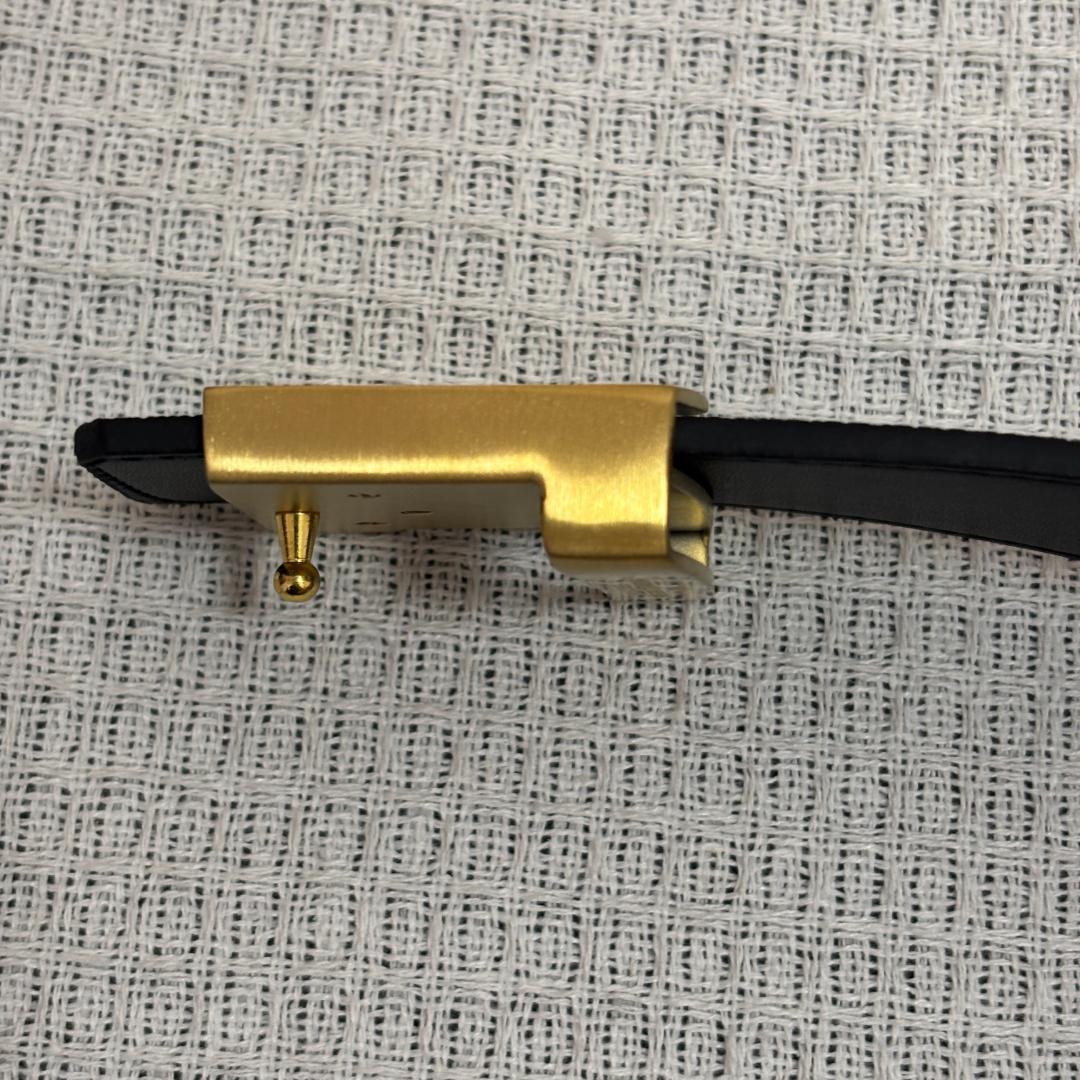 【ルイヴィトン】LVロゴベルト ブラック