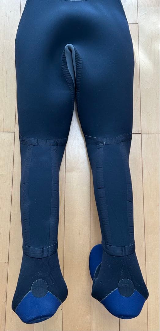 [美品]サイバーシールドウェットスーツドライスーツ4mmMRサイズレディース