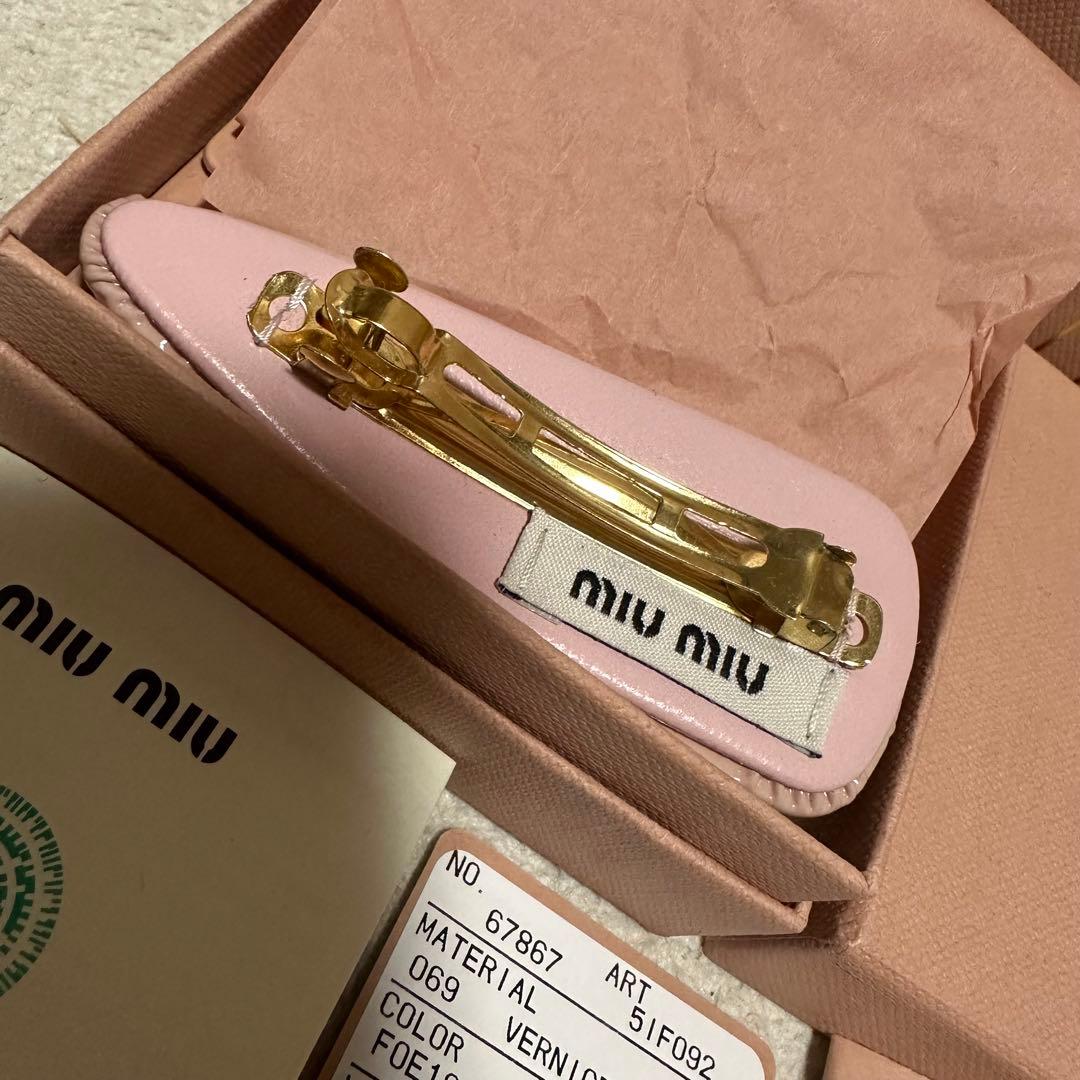 MIU MIU ヘアクリップ　バレッタ
