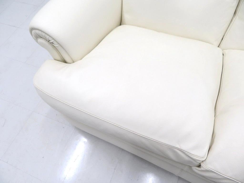 展示品　ポルトローナフラウ　総本革　レザー　ドリーム　3人掛けソファ　モダン