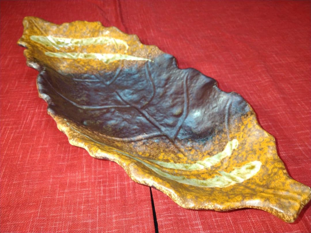 ♦プロが選ぶデザイン萬古焼大皿 ⬛南蛮一珍木の葉 ⬛４１cm特大長大皿 ２皿