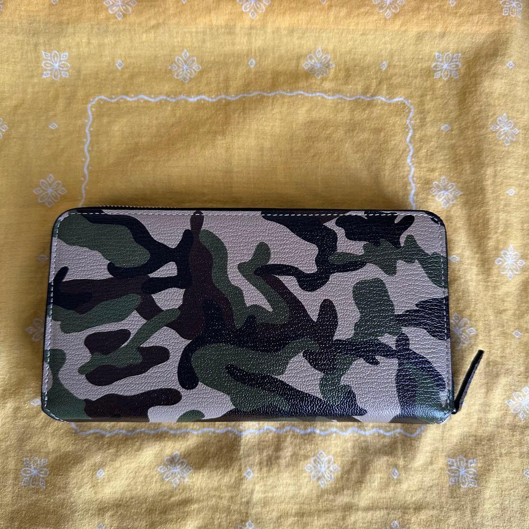 ラルコバレーノ / ラウンドジップ長財布 LA409GTCAMOKHA