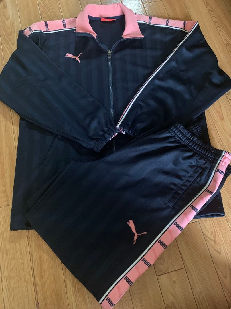 PUMA ストライプジャージ上下セットネイビー　ピンク