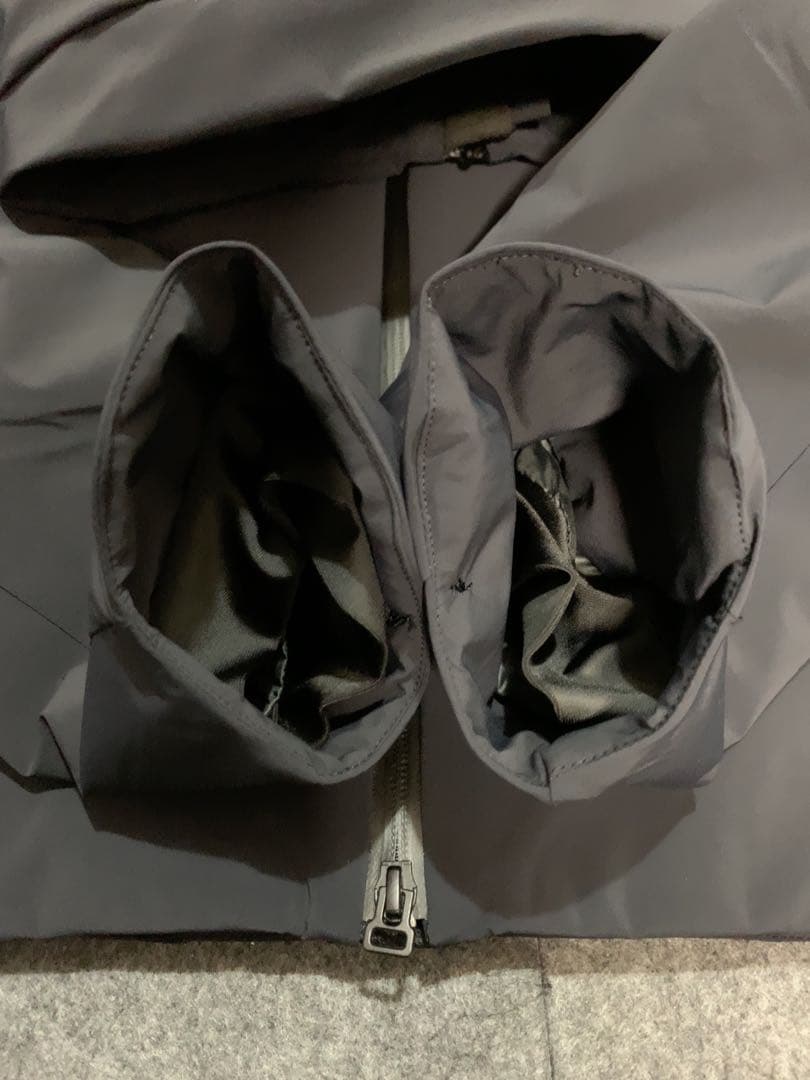 DESCENTE ALLTERRAIN インサレーテッドアクティブジャケットS