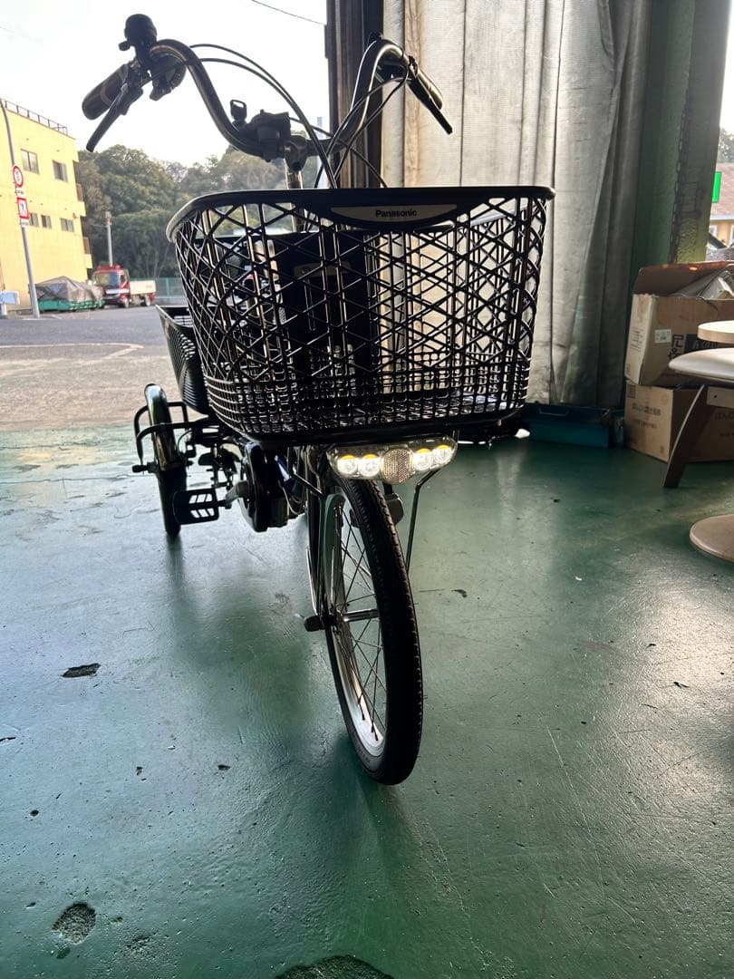 No.618パナソニックビビライフ BE-ELR832 電動アシスト三輪自転車