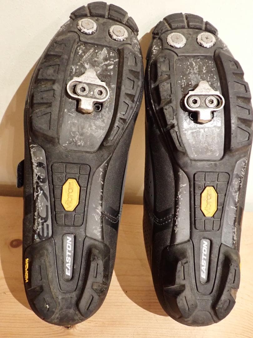 GIRO CODE TECHLACE　DARKSHADOW/BLACK　EU44