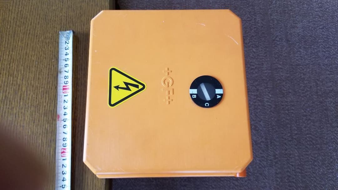 クボタ　電磁弁　径100ミリ