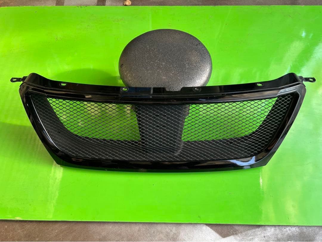 スバル純正レガシ、フロントグリル BR9 BRGレガシー用