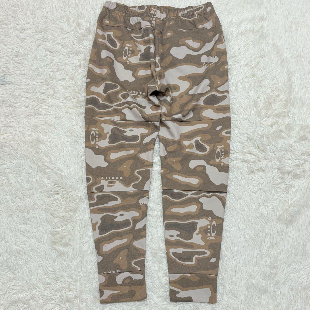 美品✨ オークリー 迷彩柄 スウェットパーカー セットアップ 上下 デカロゴ