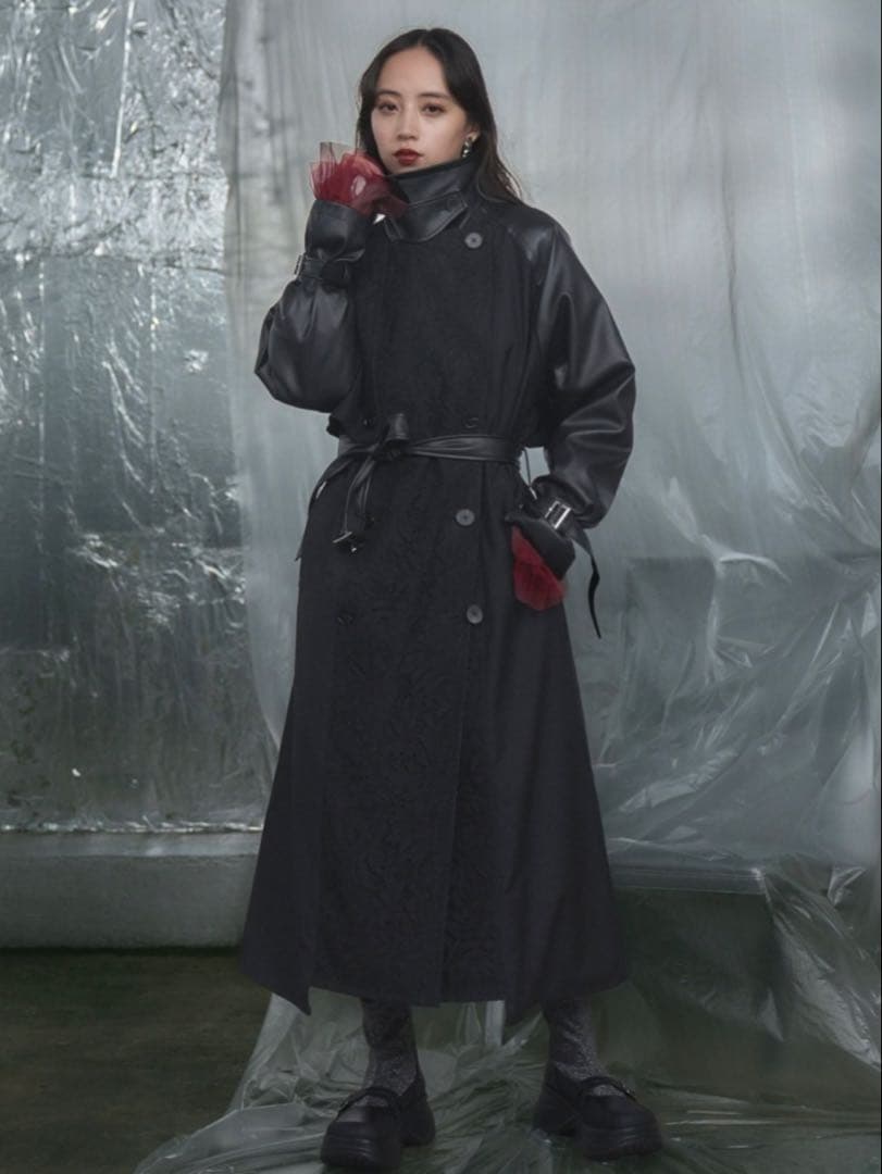 フェイクレザーイソザイトレンチコート HARE ハレ ジャケット・アウター