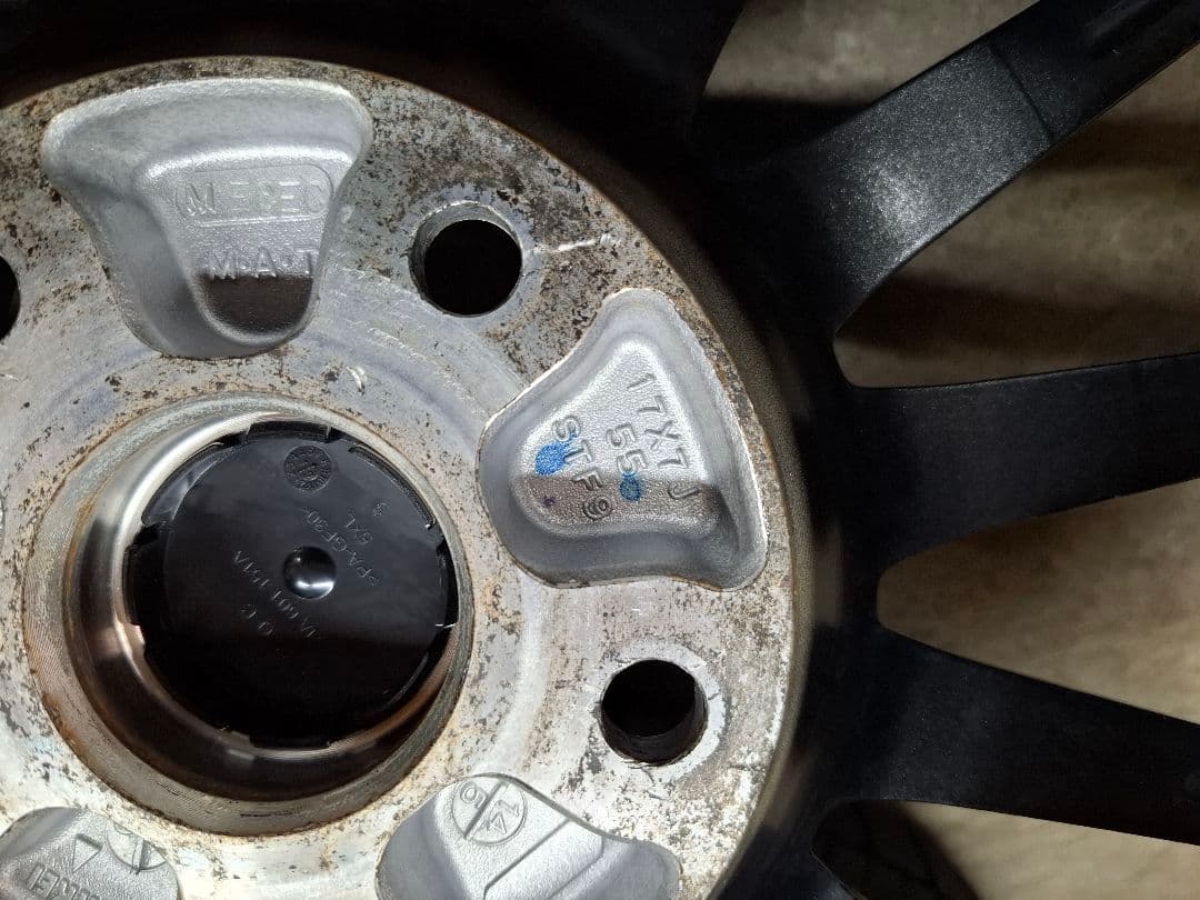 【極上品】スバル レヴォーグ STI 純正 OP ホイールタイヤ スタッドレス