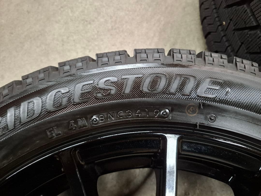 【極上品】スバル レヴォーグ STI 純正 OP ホイールタイヤ スタッドレス