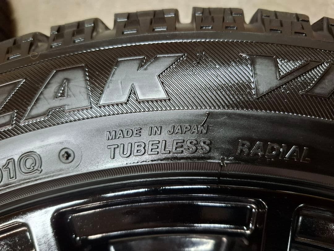 【極上品】スバル レヴォーグ STI 純正 OP ホイールタイヤ スタッドレス