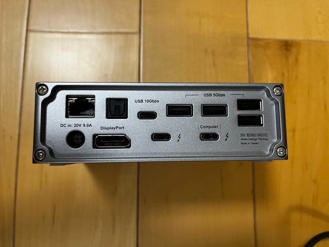 CalDigit TS3 Plus 付属品完備