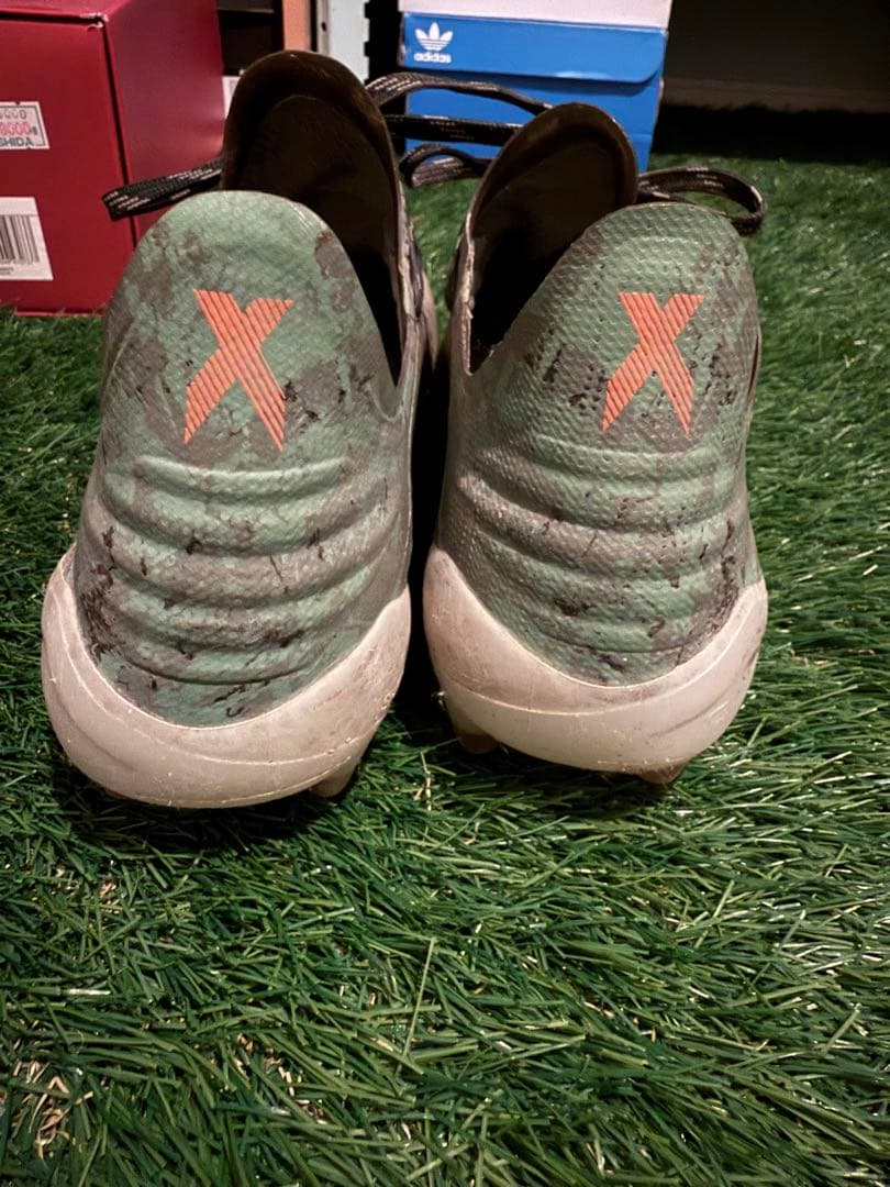 adidas エックス 限定カラーFG