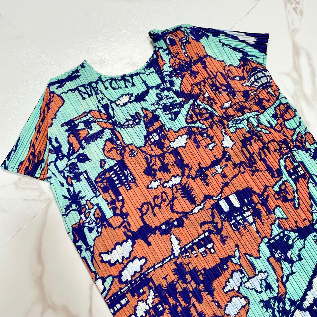 希少✨未使用級 プリーツプリーズイッセイミヤケ 地図柄総柄トップス プリーツ 3