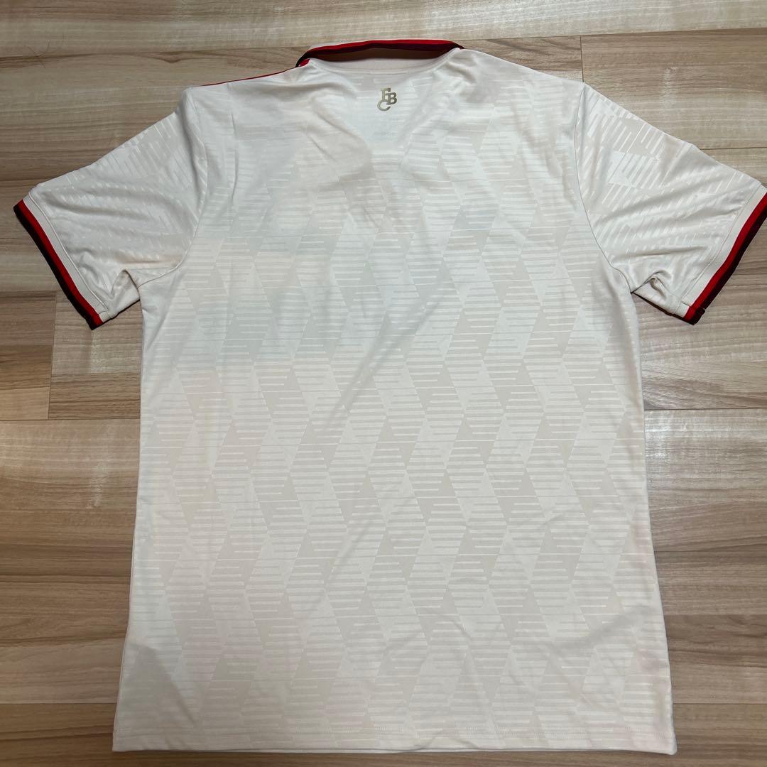 バイエルンミュンヘン 24/25 ユニフォーム サード 半袖 番号無し