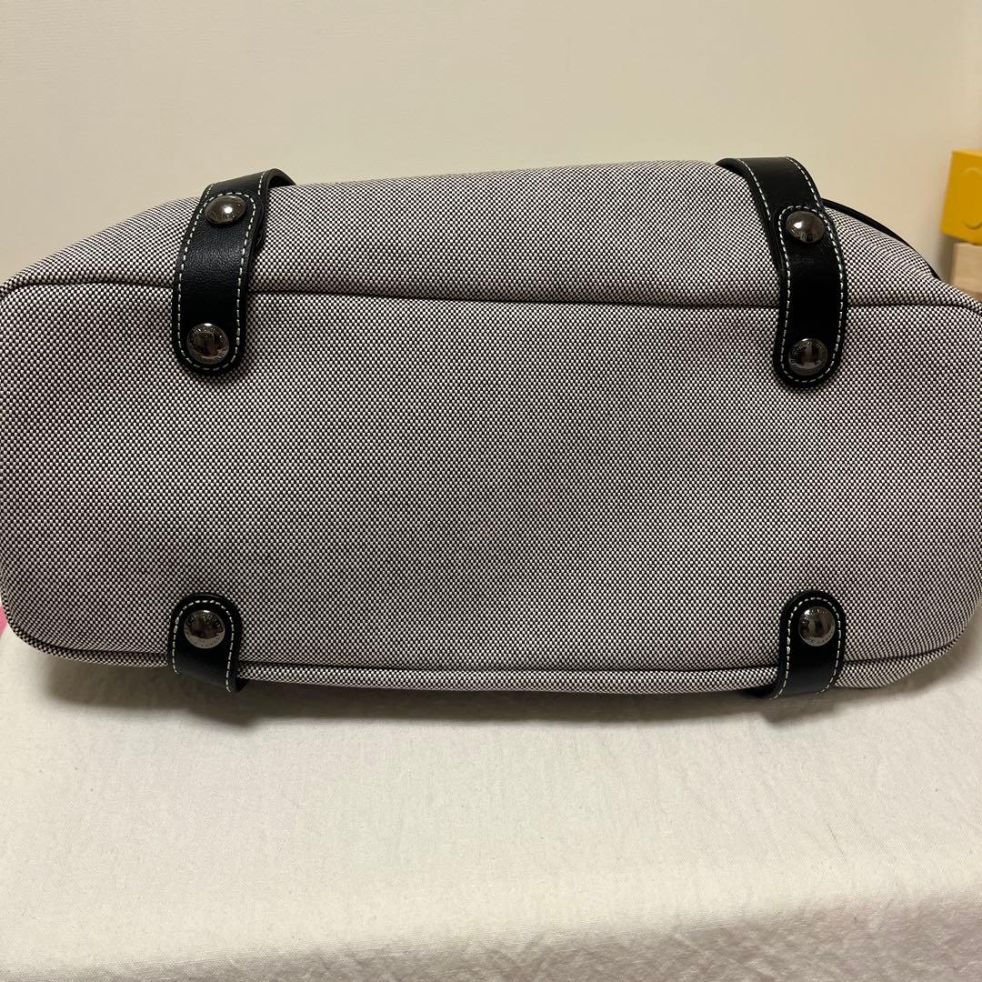 Burberry BLUE LABEL トートバッグ ホワイト ブラック