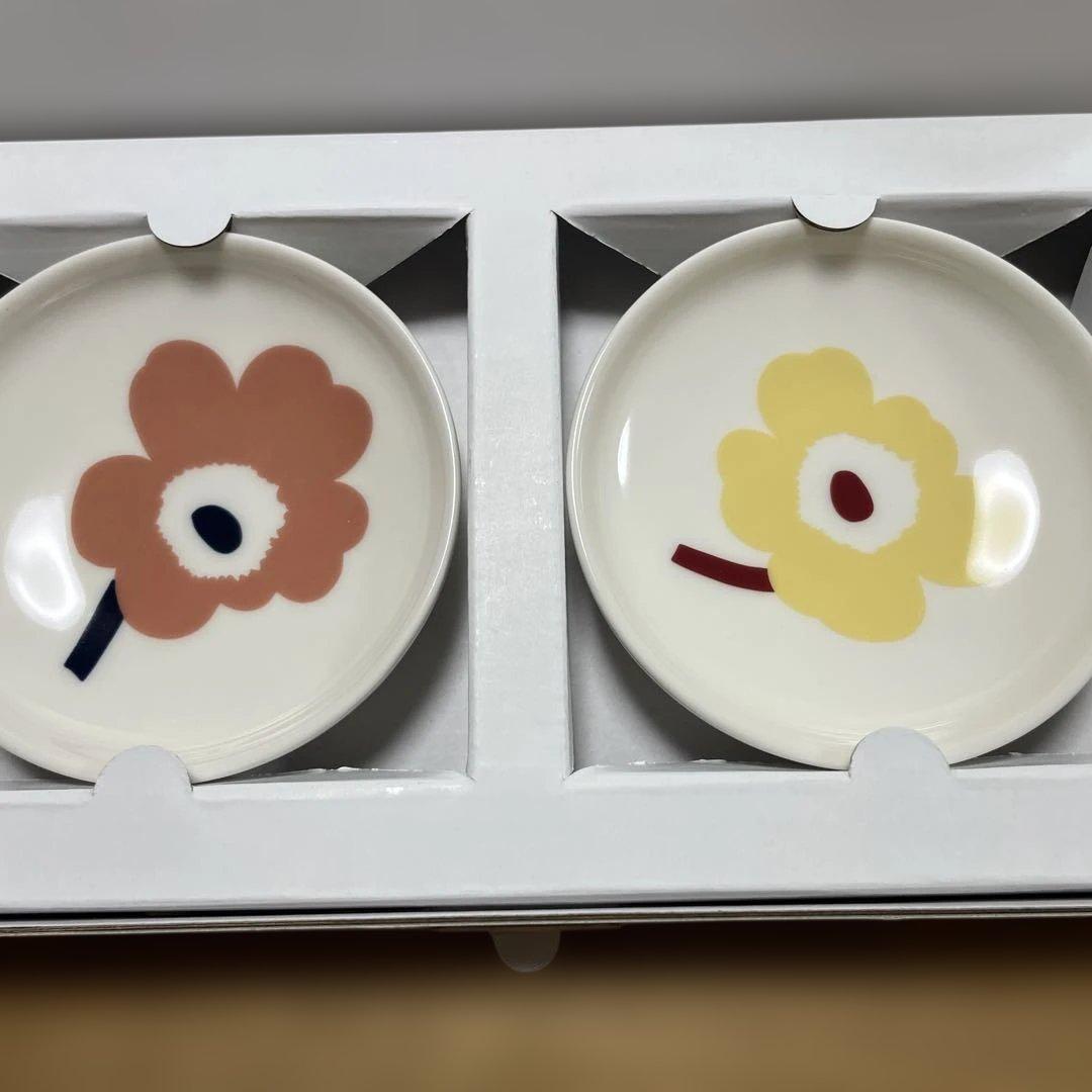 【新品未使用 廃盤】マリメッコ 小皿　2枚セット