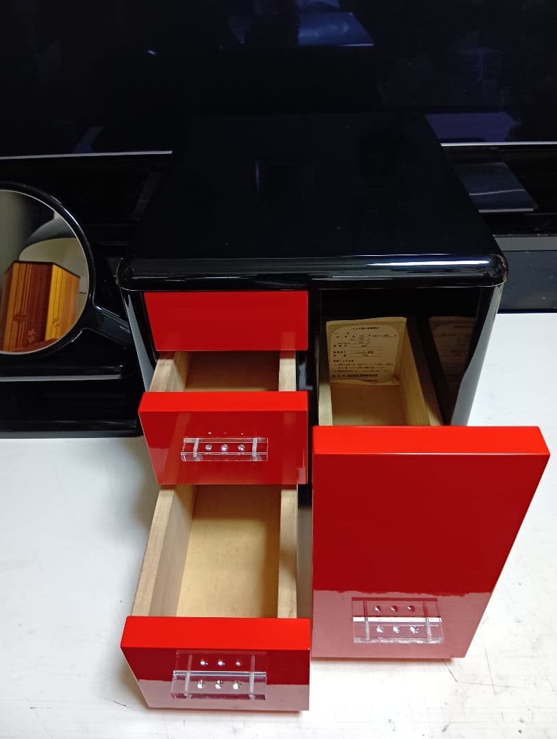 希少　萩原家具　ポストモダン　赤×黒　ラインストーン　ウッド　アート　ドレッサー