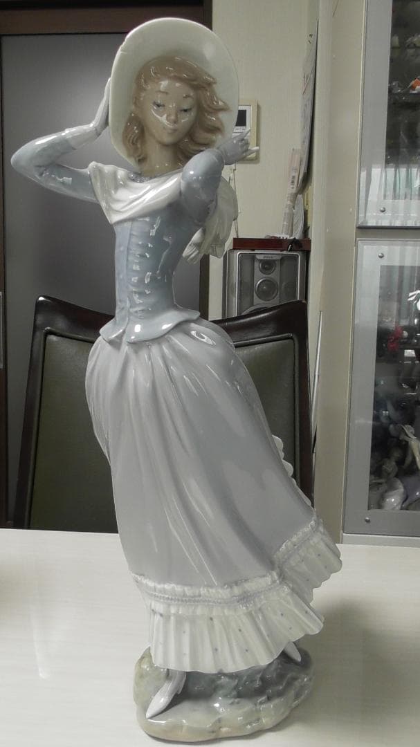 LLADRO　リヤドロ　【春の風】２　Ｈ＝36cm　リアドロ　インテリアＬ125