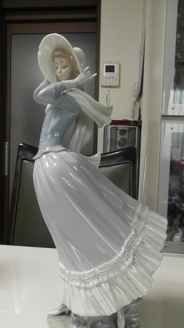 LLADRO　リヤドロ　【春の風】２　Ｈ＝36cm　リアドロ　インテリアＬ125