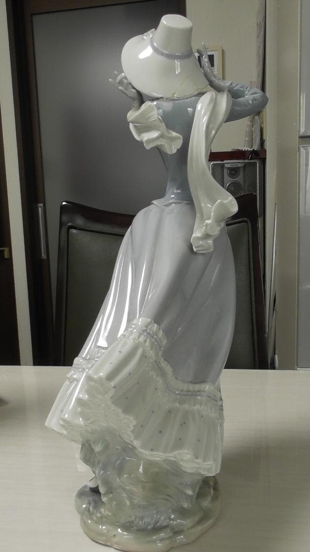 LLADRO　リヤドロ　【春の風】２　Ｈ＝36cm　リアドロ　インテリアＬ125